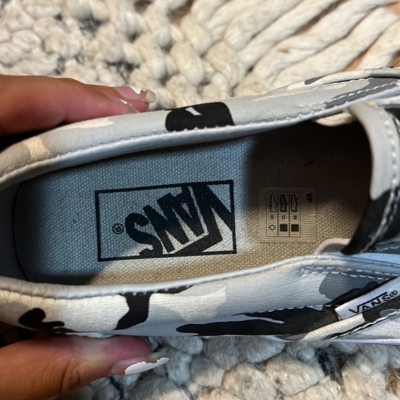 Camo Vans - Picture 3 of 3